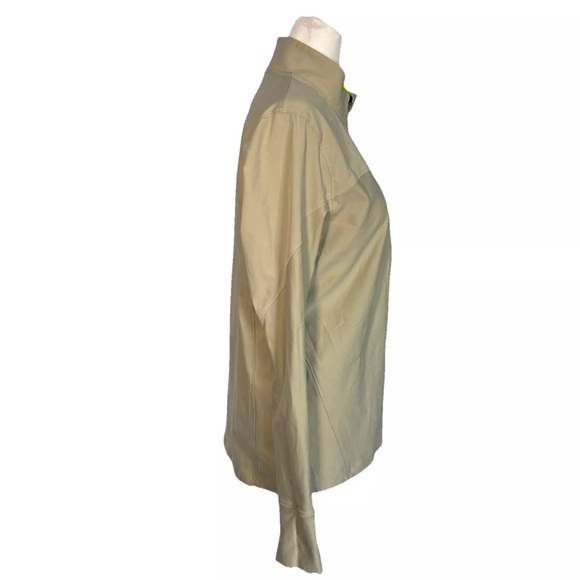 Women’s Under Armour Heatgear Beige Quarter Zip Size Medium With Thumb Holes - Picture 14 of 14